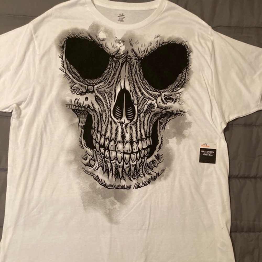 Skull T-shirt Men’s 2X (50-52). White NEW Halloween - Picture 6 of 10